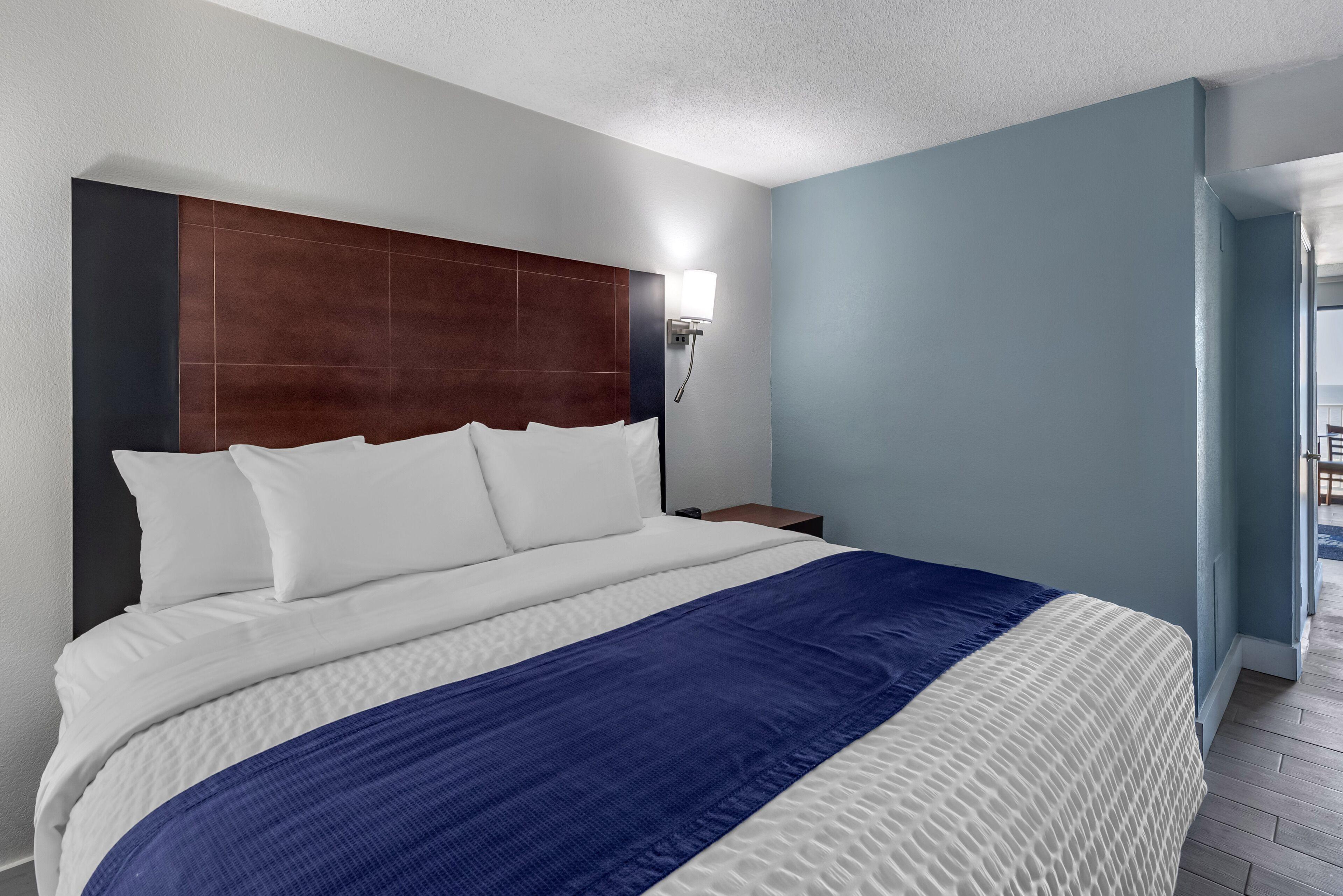 King Suite Ocean Front Non-Smoking