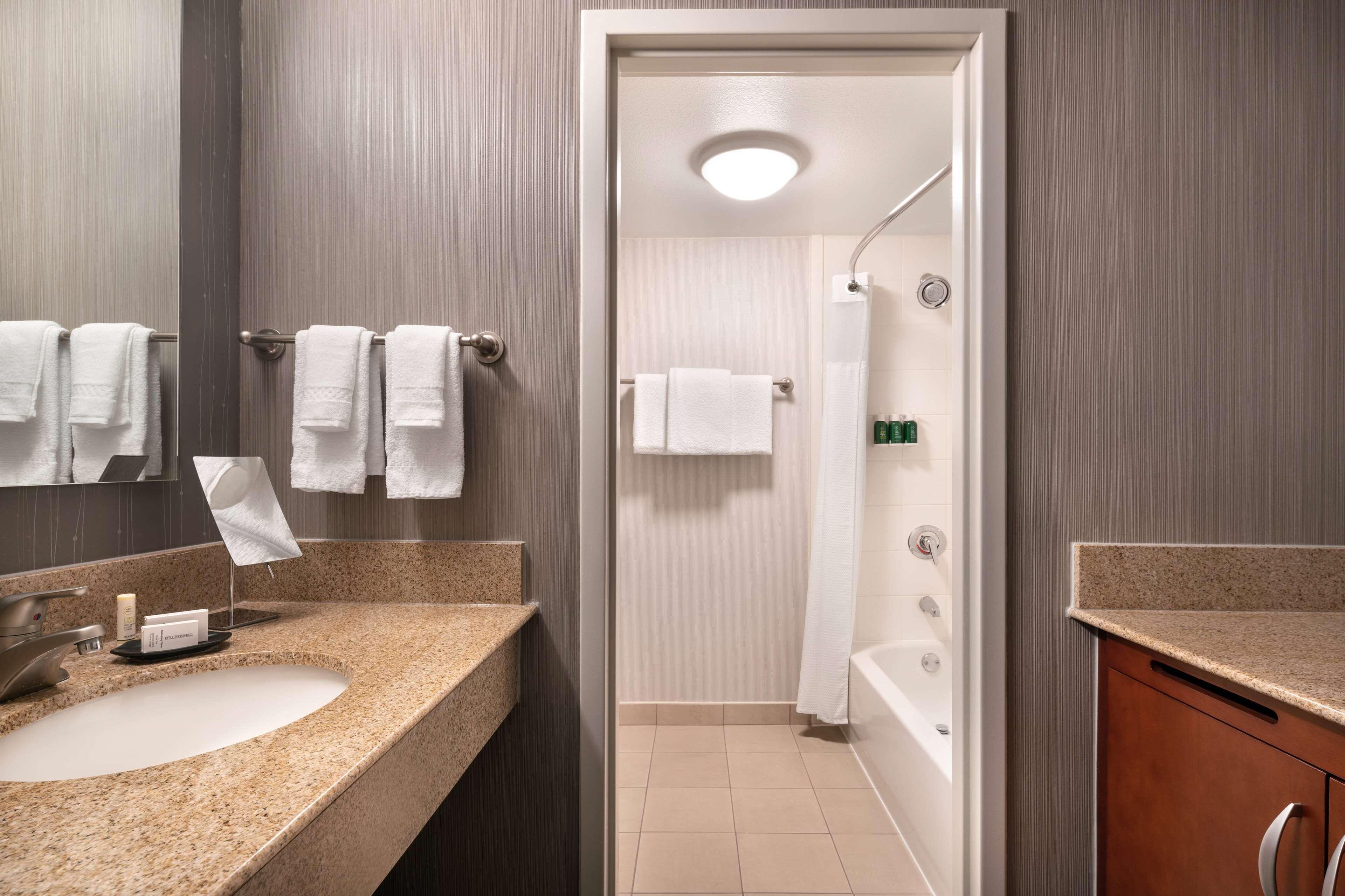 Suite Two Doubles Balcony