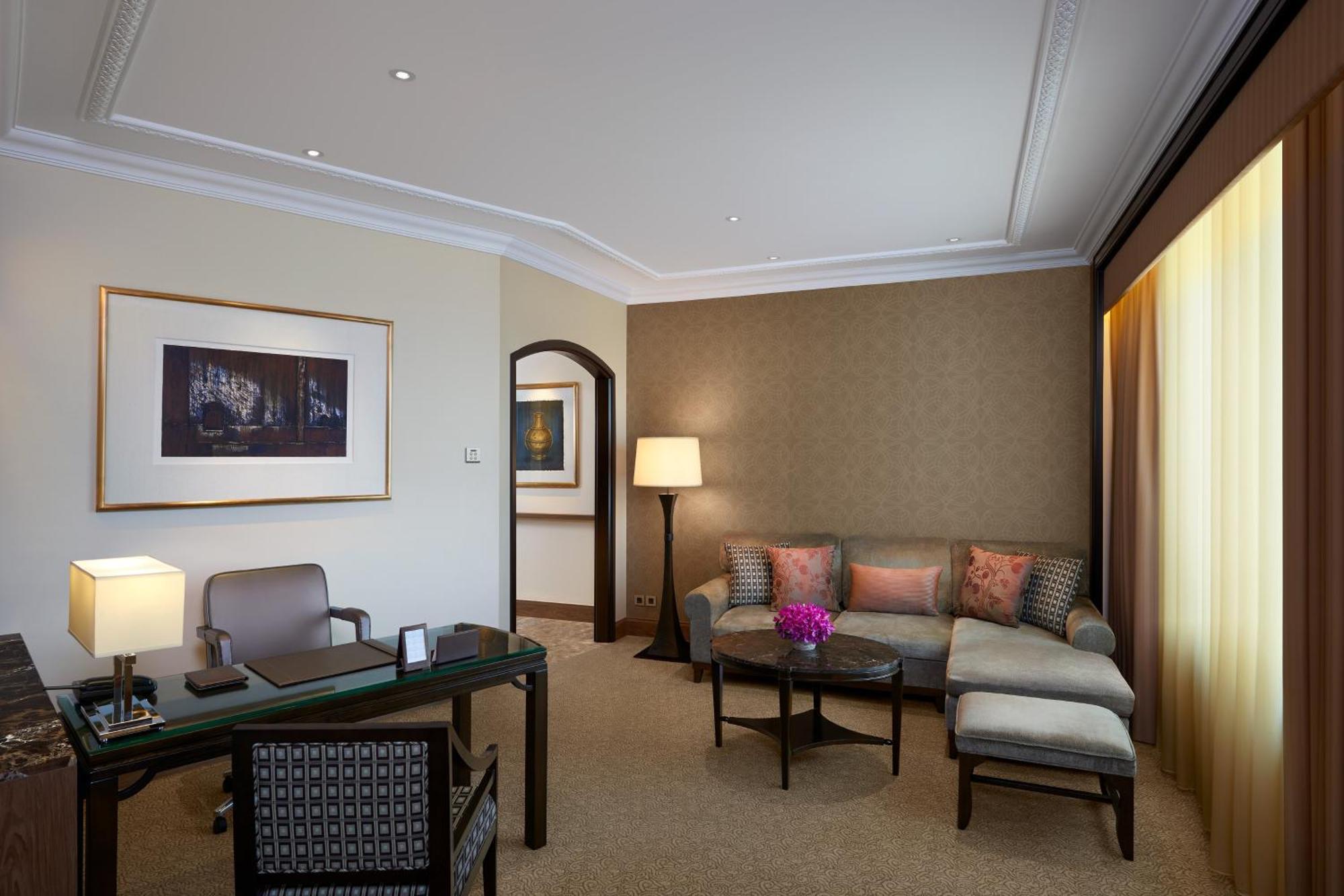 Luxury Suite