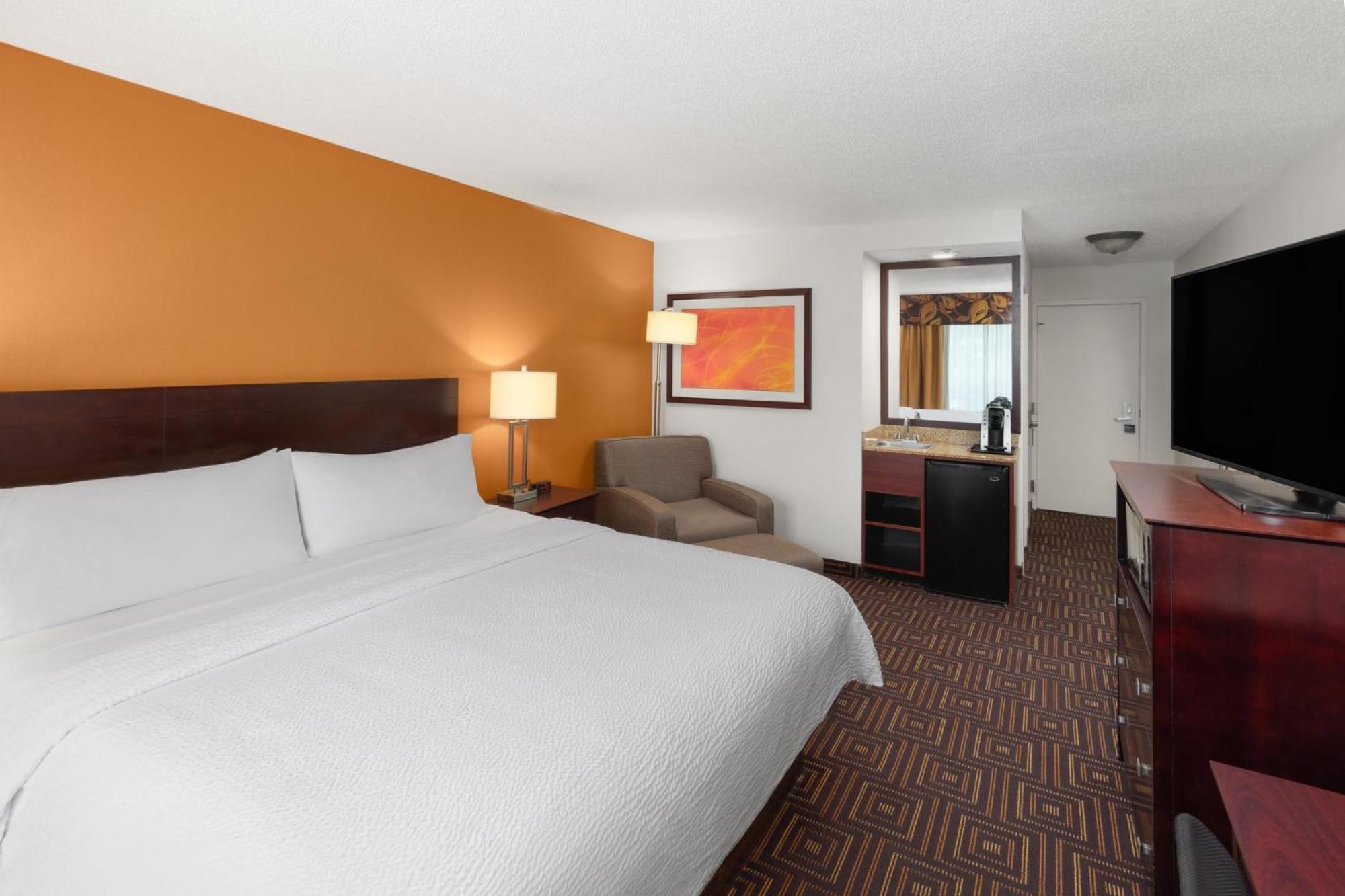 Premium King Room