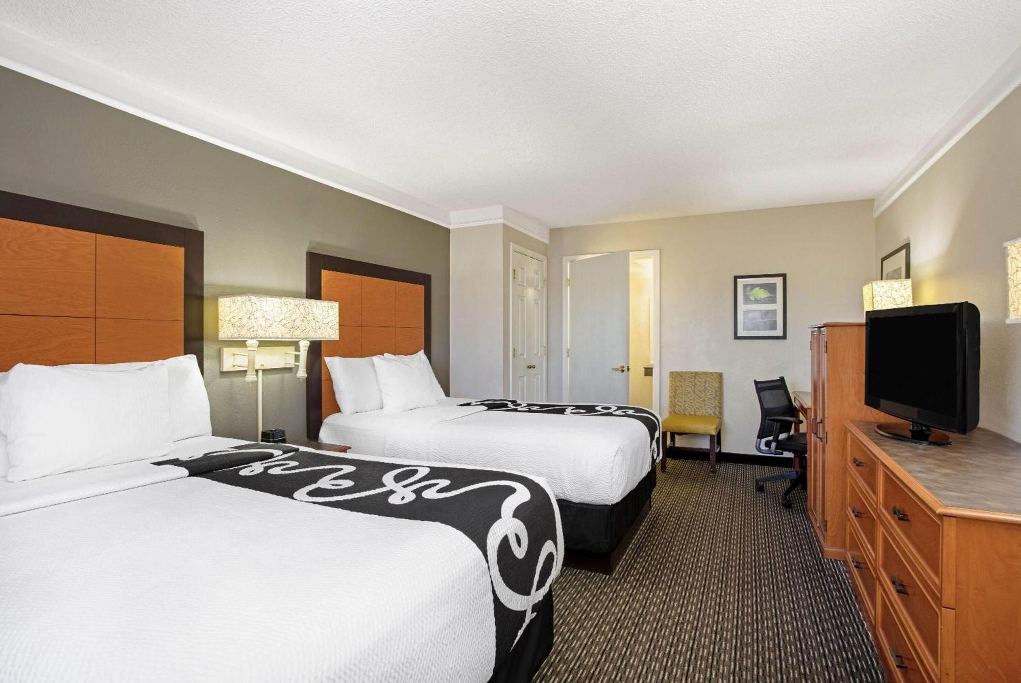 Double Room Two Double Beds Roll Shower Mobility Accessible or Non-Smoking