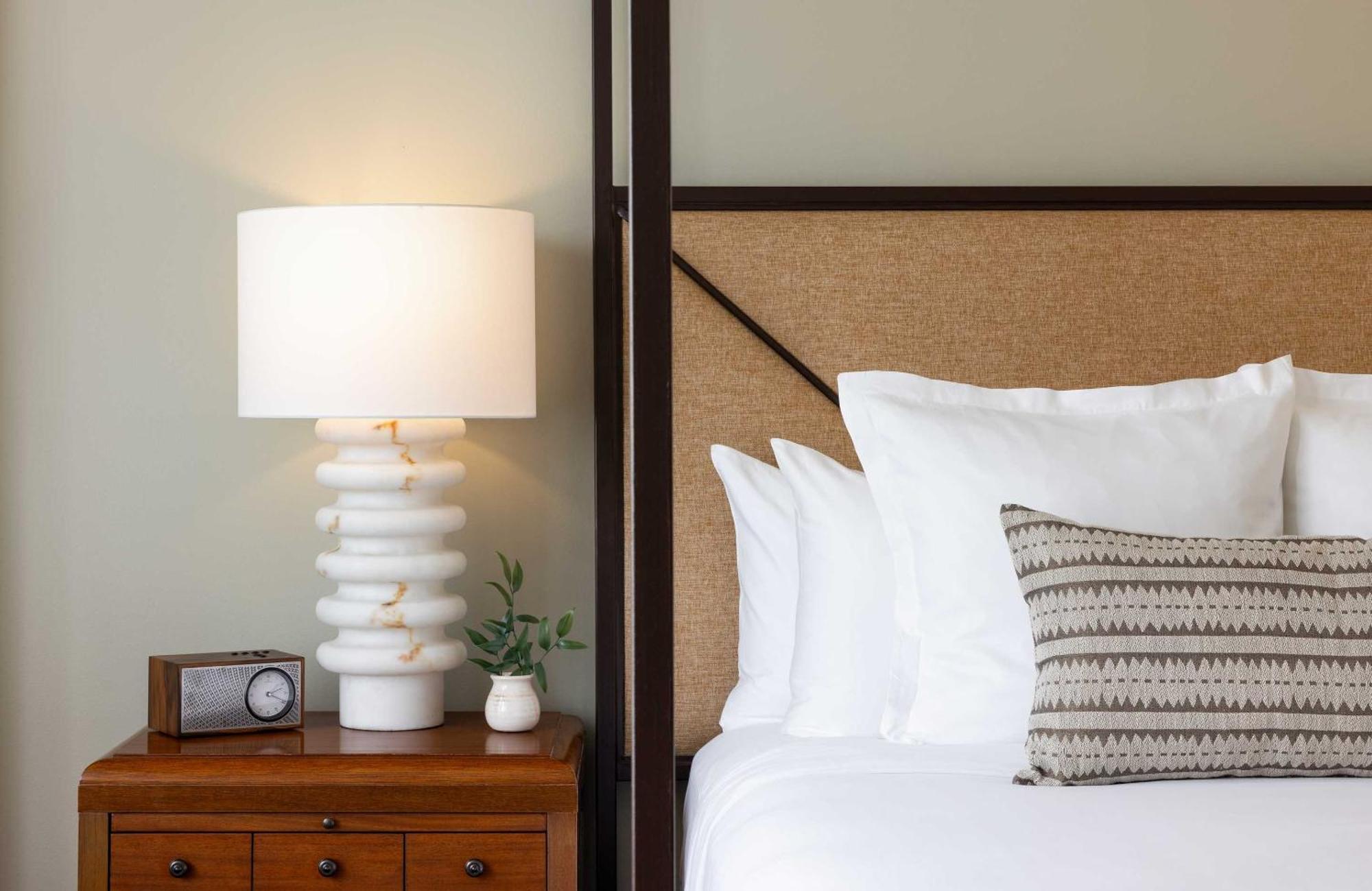 Premier 2 Queen Beds