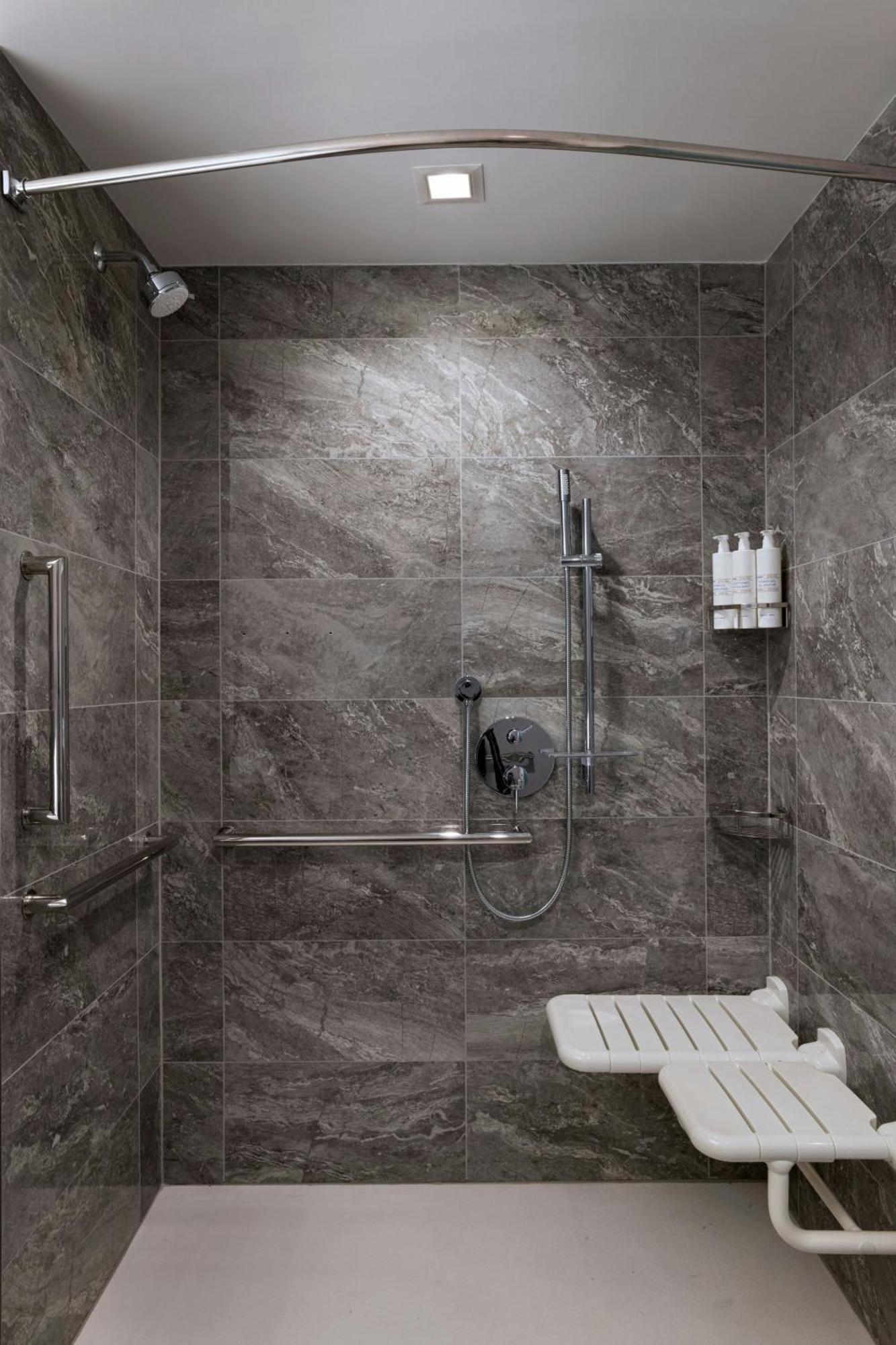 Symphony King Suite
