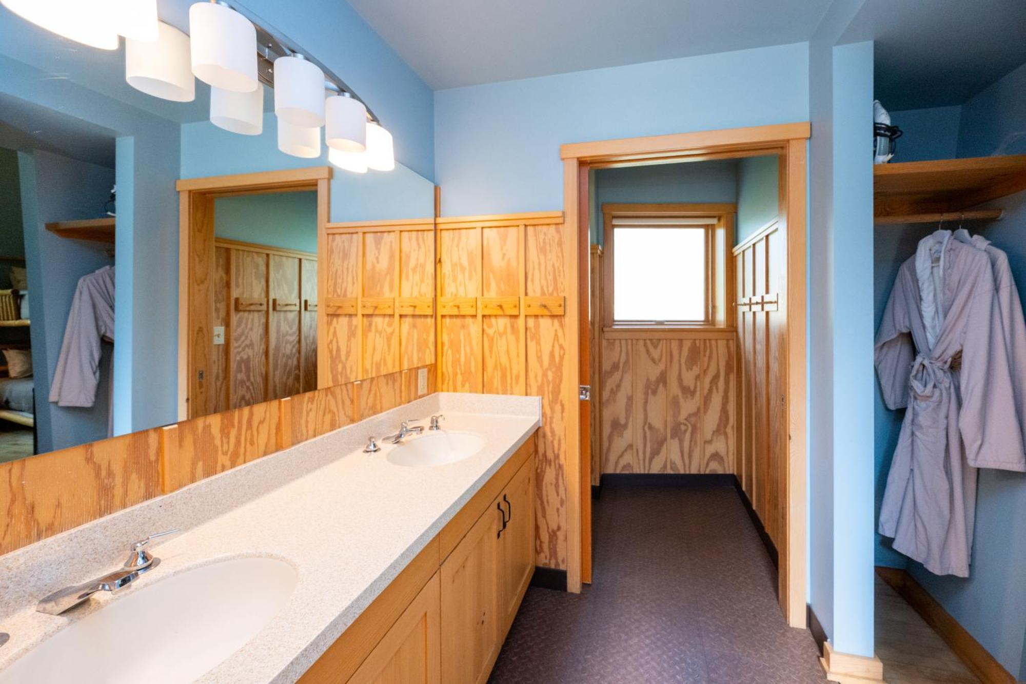 Bunk Cabin