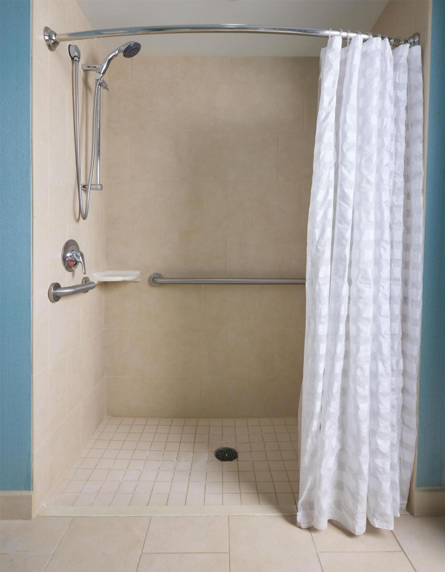 King Room Sofa Bed Roll Shower Disability Access