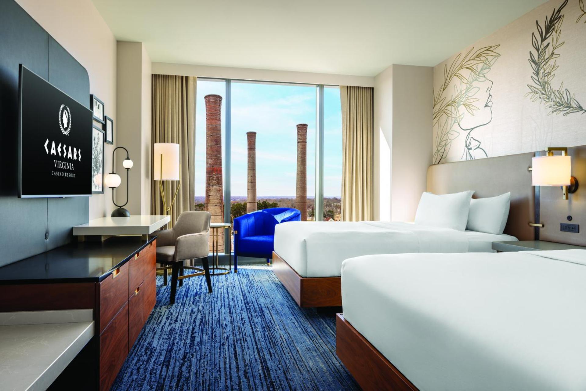 Luxury Room 2 Queens Mountain View