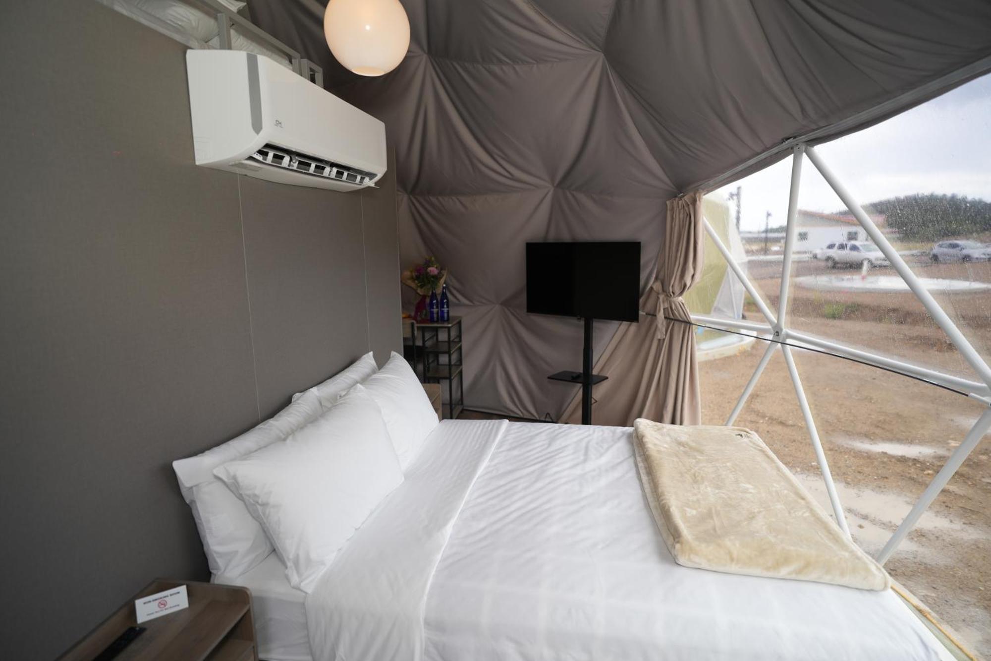 Junior Suite with Garden View