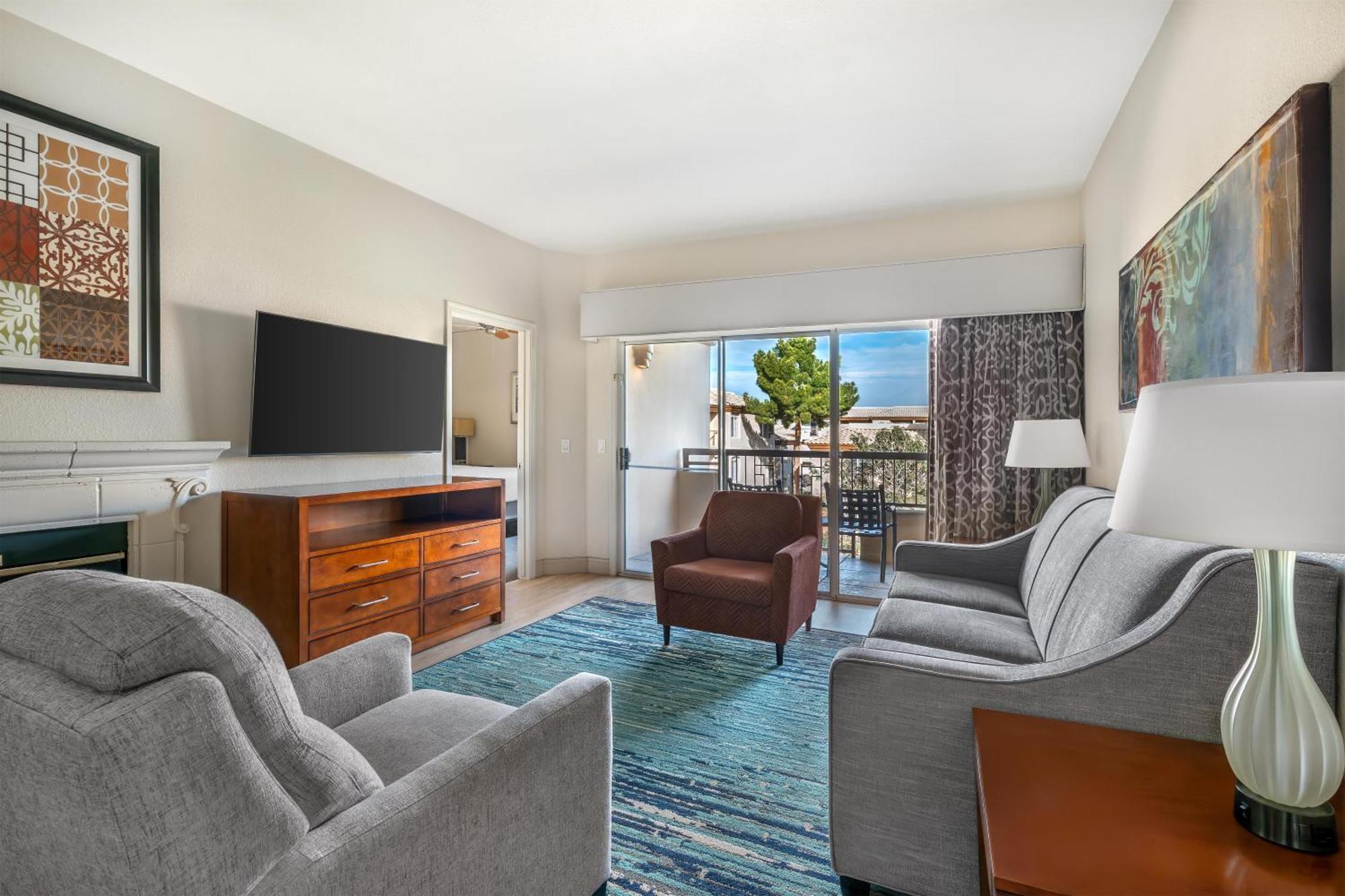 2 BEDROOM 1 KING 1 QUEEN SUITE AND SOFABED