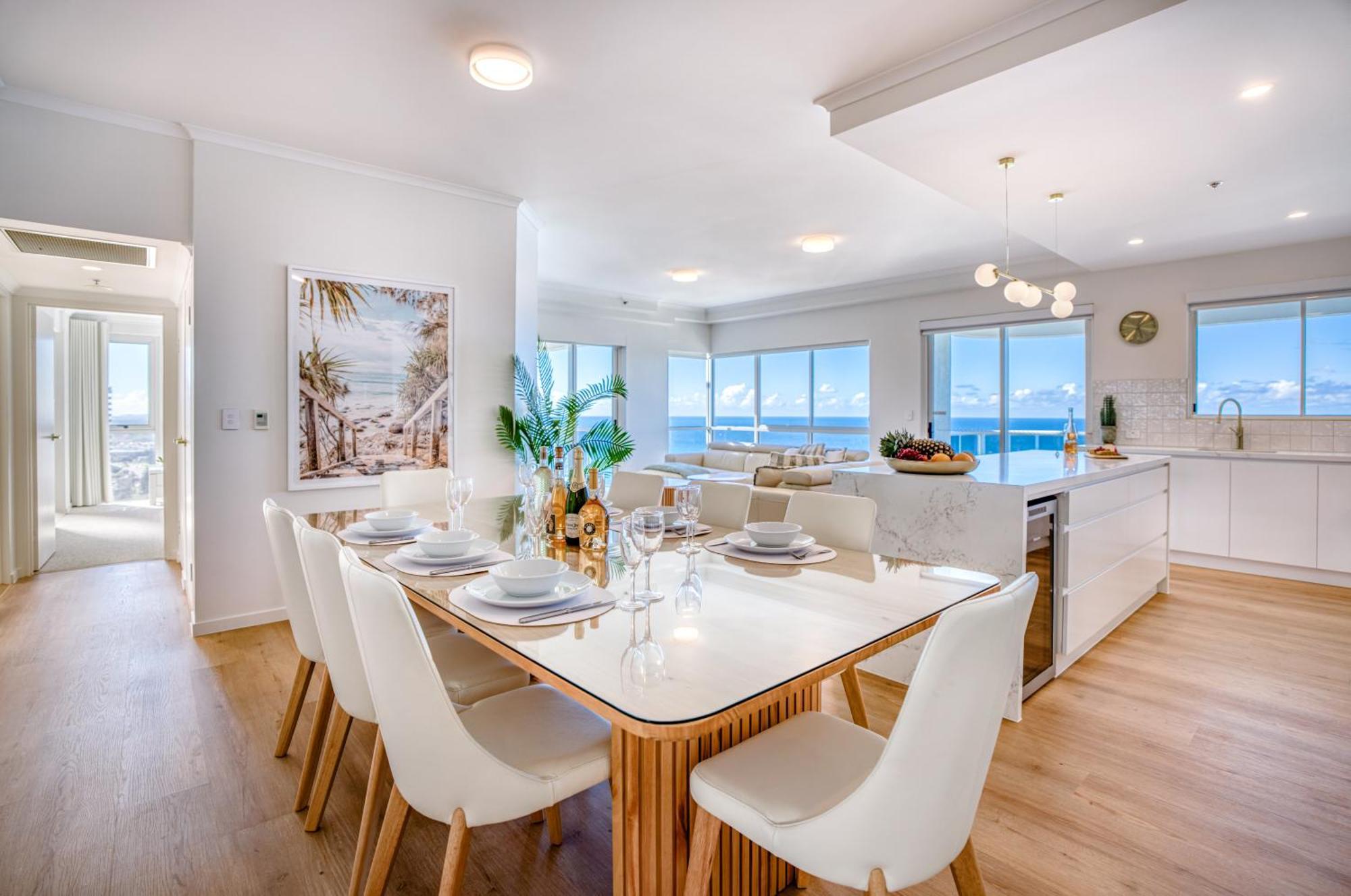 Two-Bedroom Deluxe Apartment with Ocean View