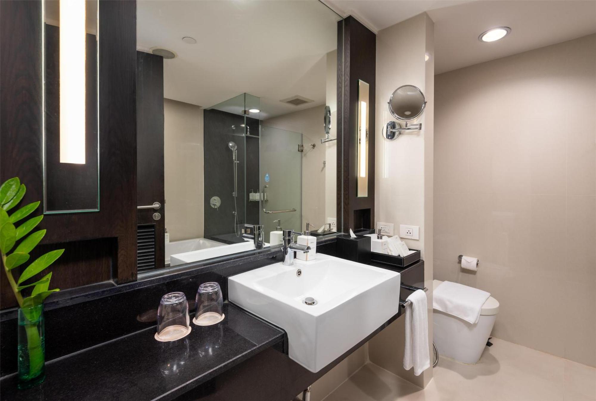One-Bedroom Premium Suite