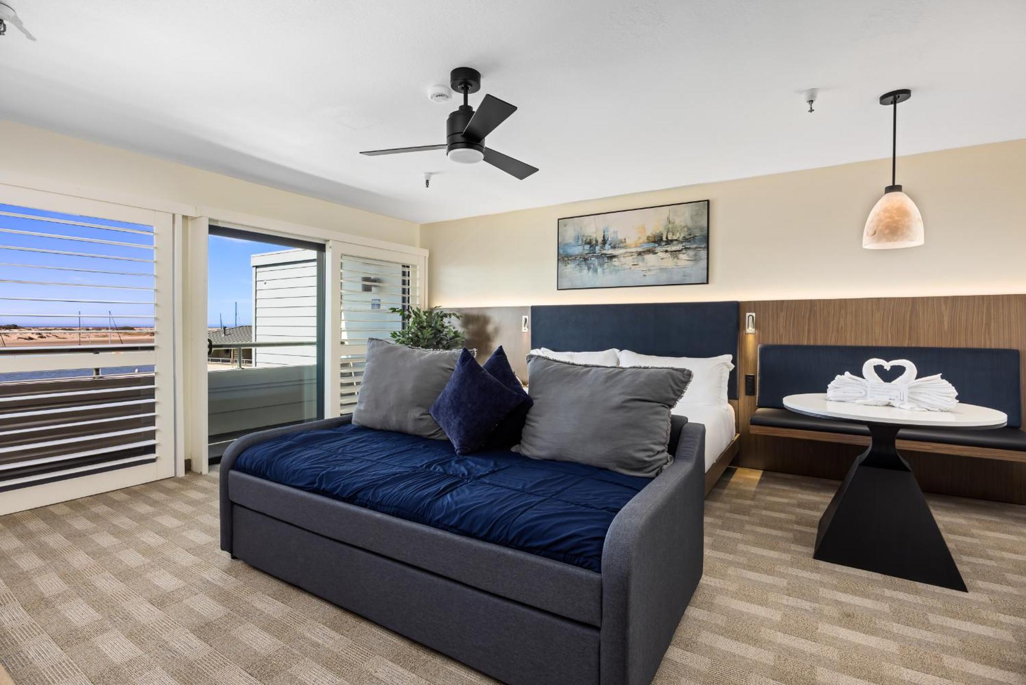 Mini Suite Non Pet Friendly