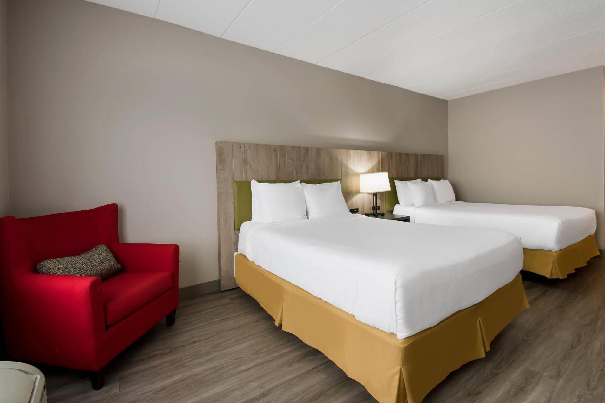 One-Bedroom Suite with Two Queen Beds - Non-Smoking