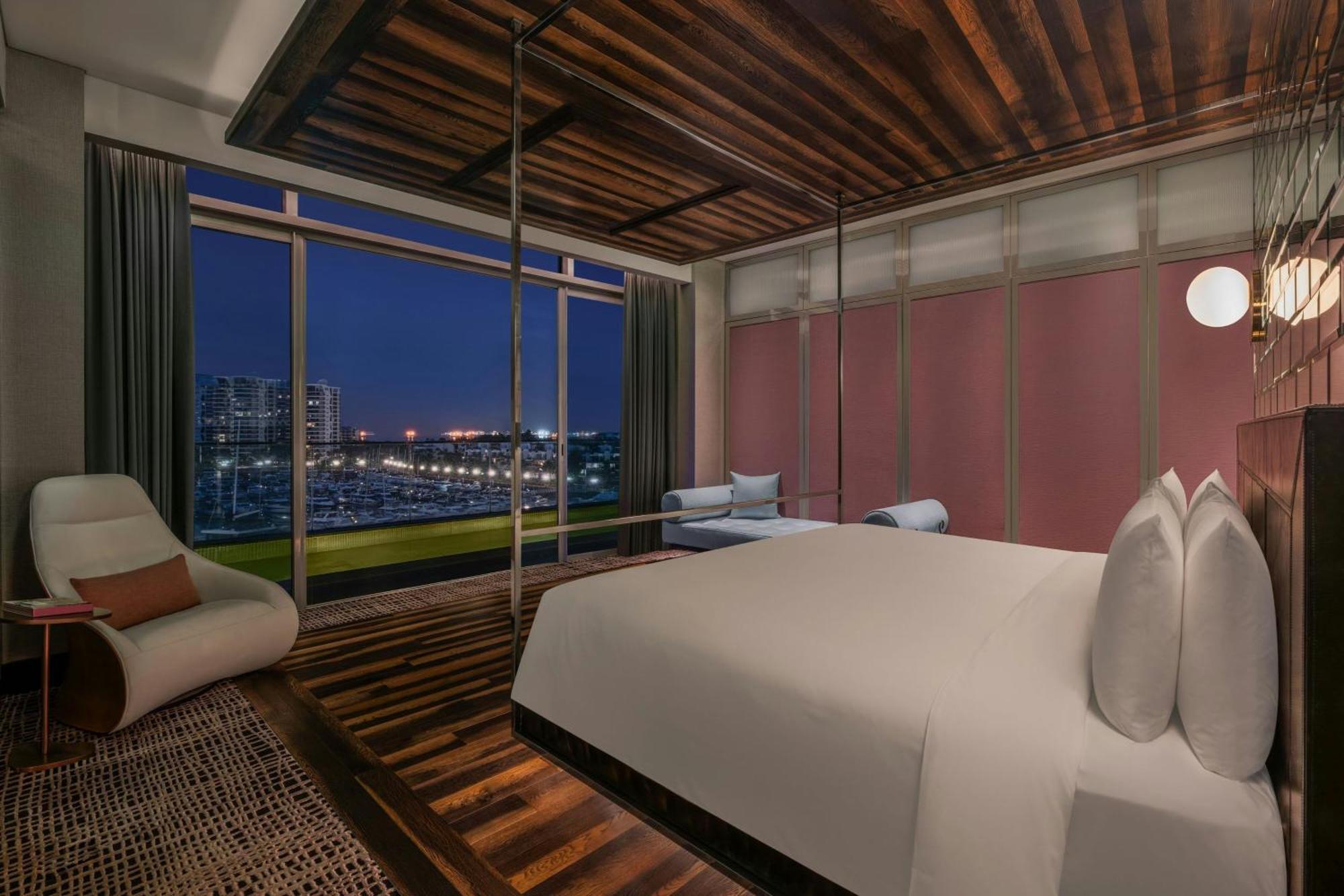 Penthouse, 1 Bedroom Presidential Suite, 1 Super King Bed, Balcony, Top Floor, Private Outdoor Pool
