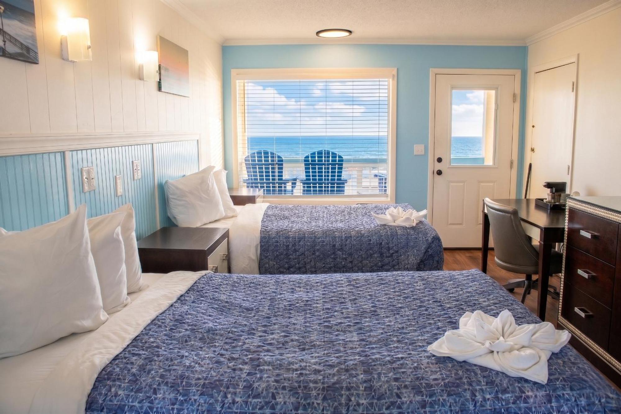 Two Double Bed Kitchen Ocean Front Third Floor