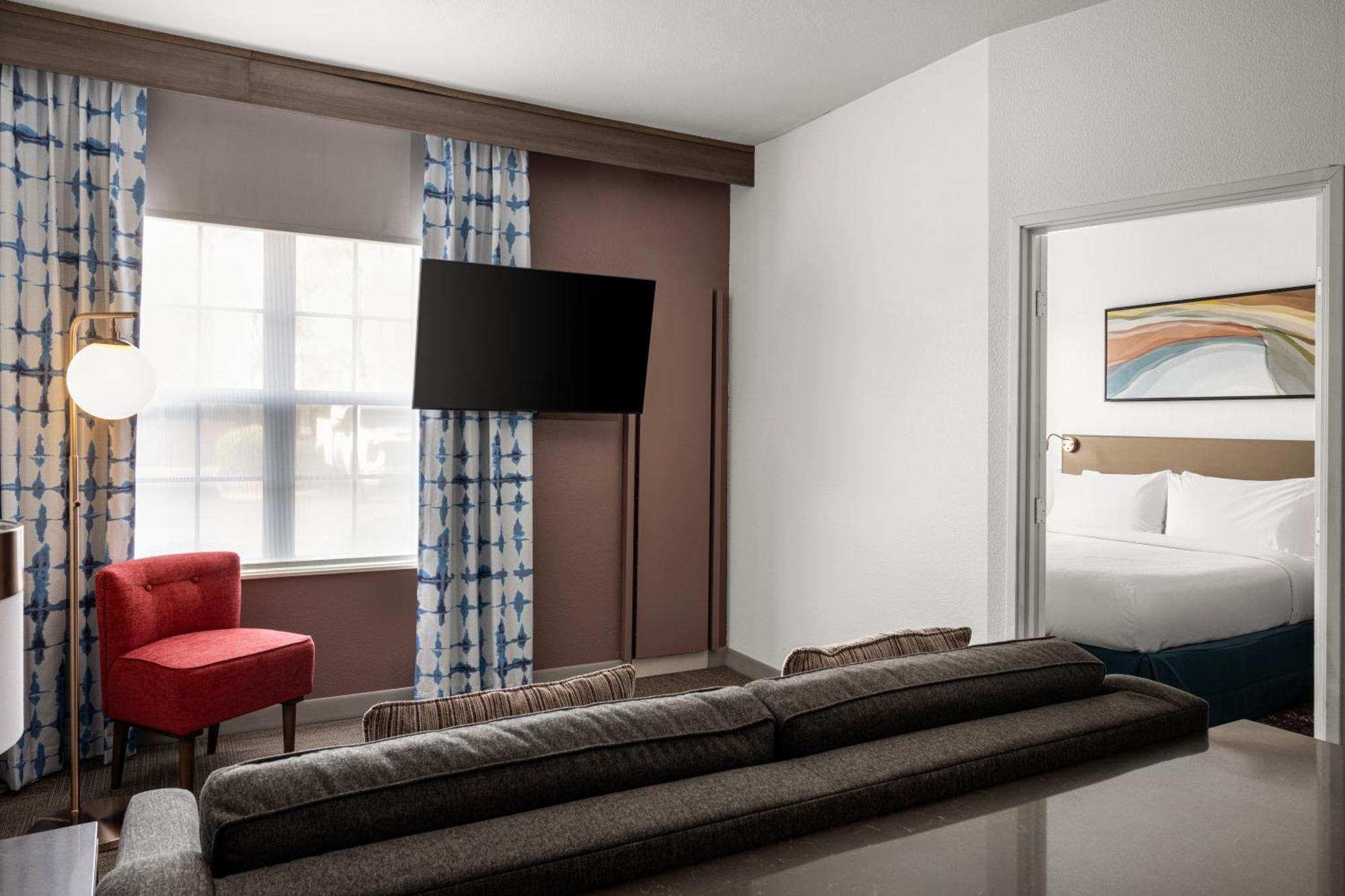 One-Bedroom King Suite Sofa Bed