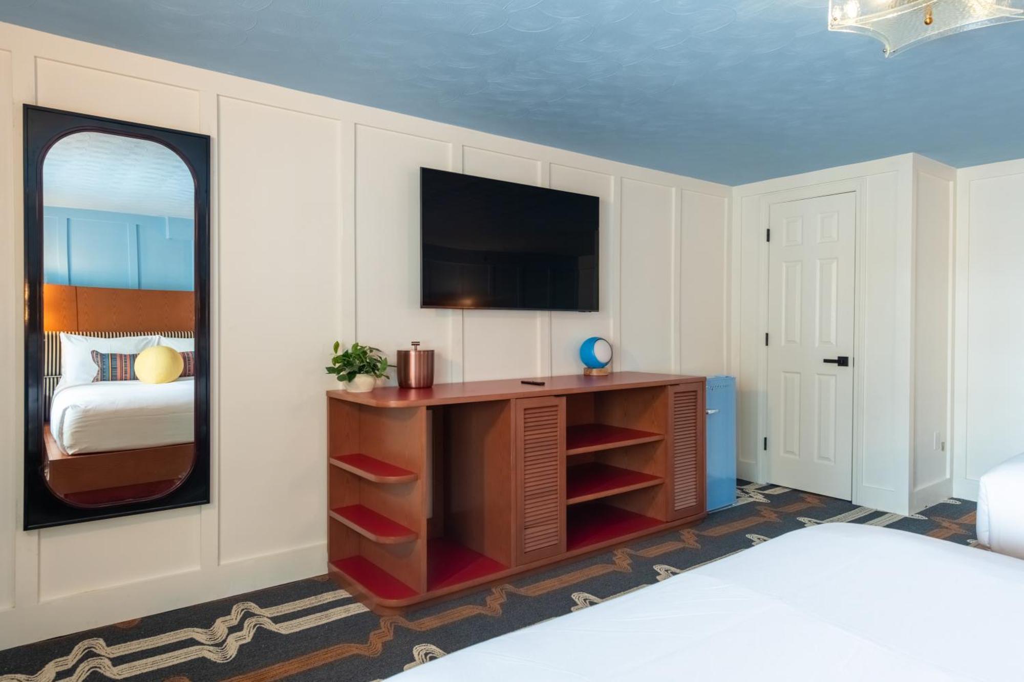 2 Queen Bedroom Pet Friendly-fee applies