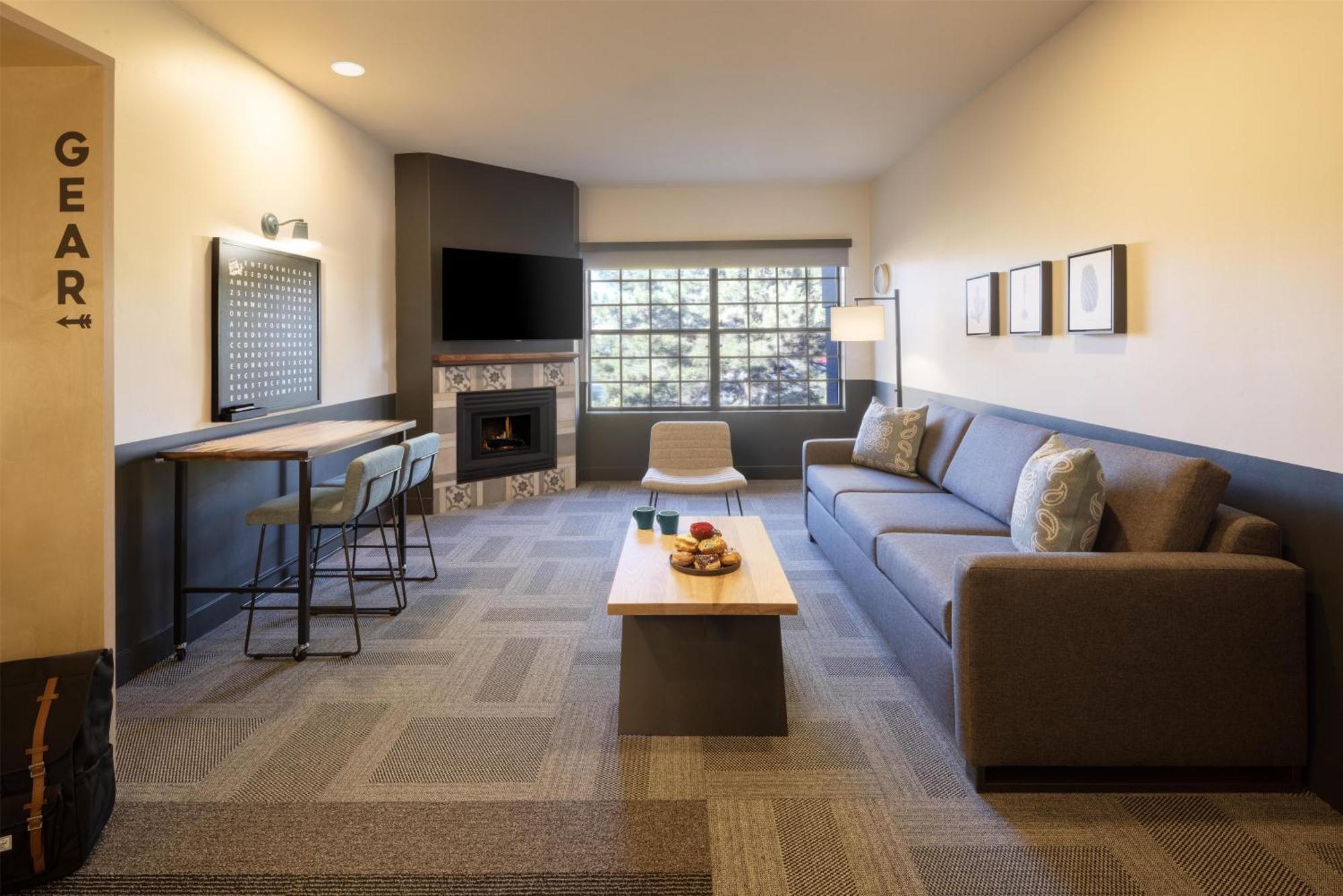 Junior King Suite Seating Area