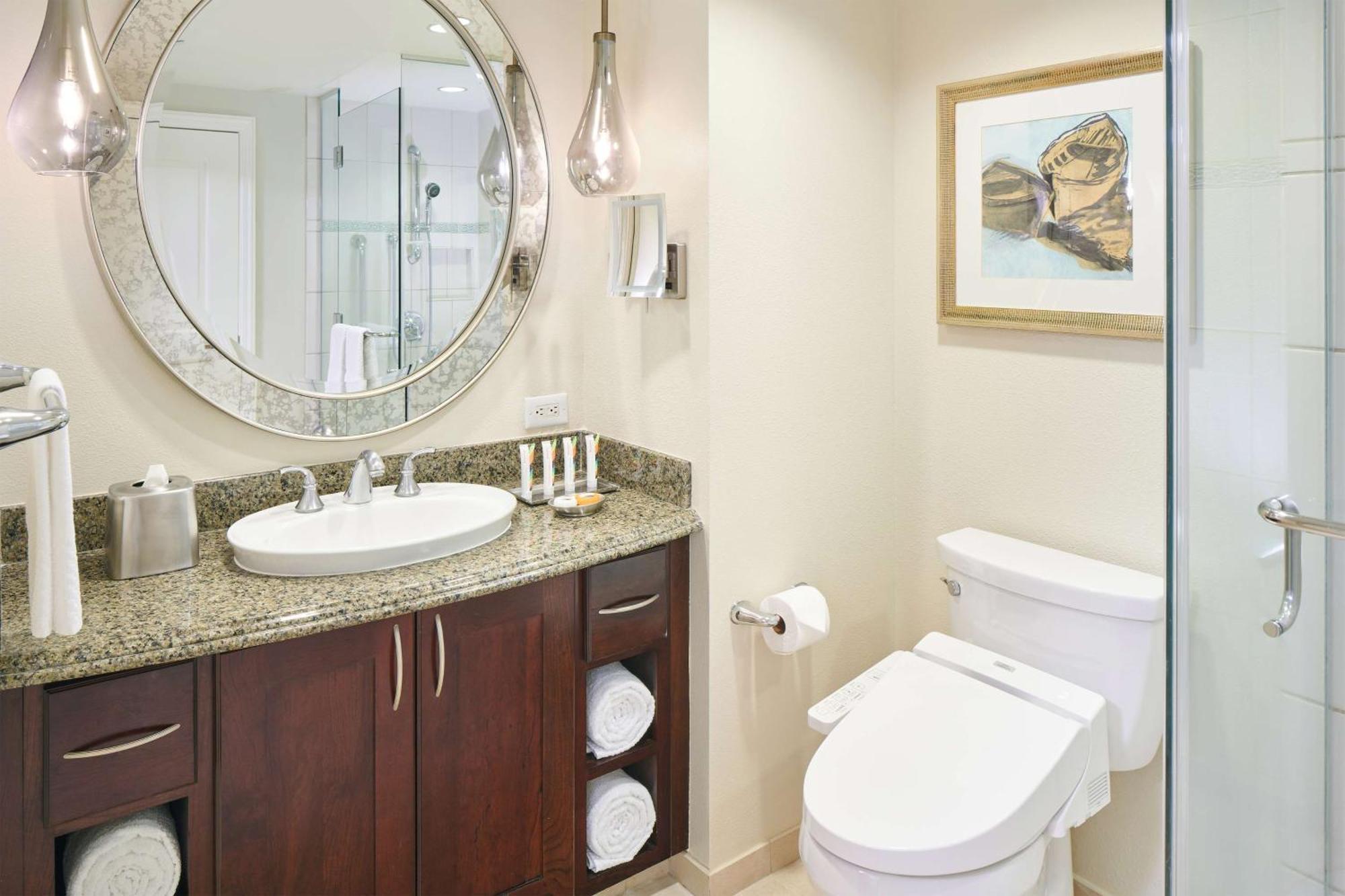 One-Bedroom King Suite Ocean View