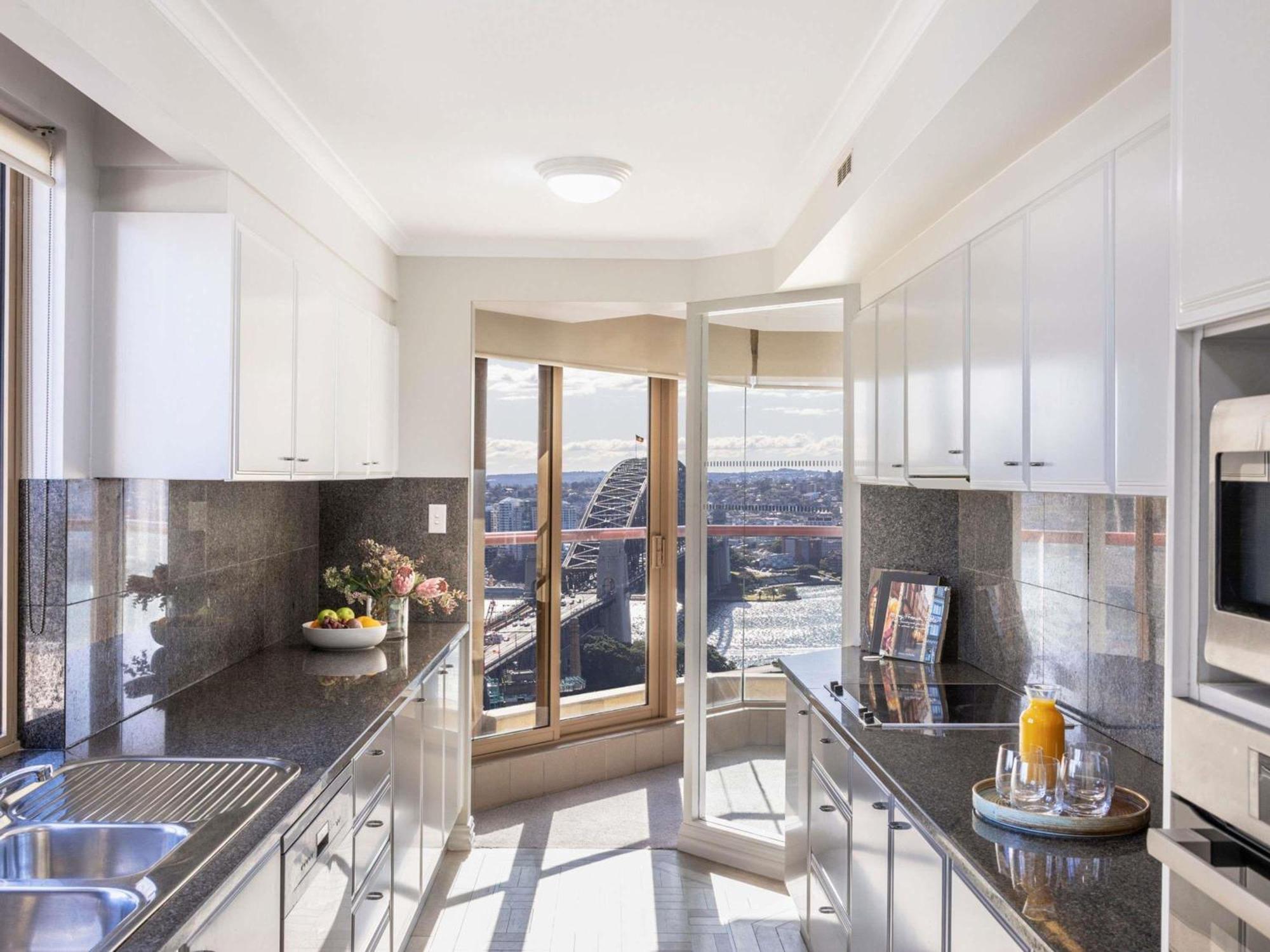 Three-Bedroom Apartment with Harbour View