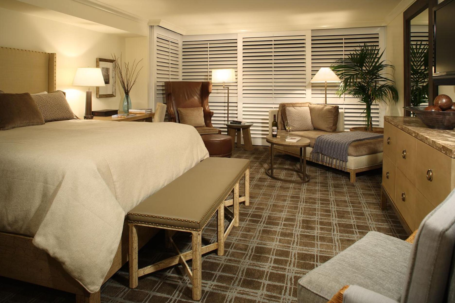 King Room Partial Ocean View