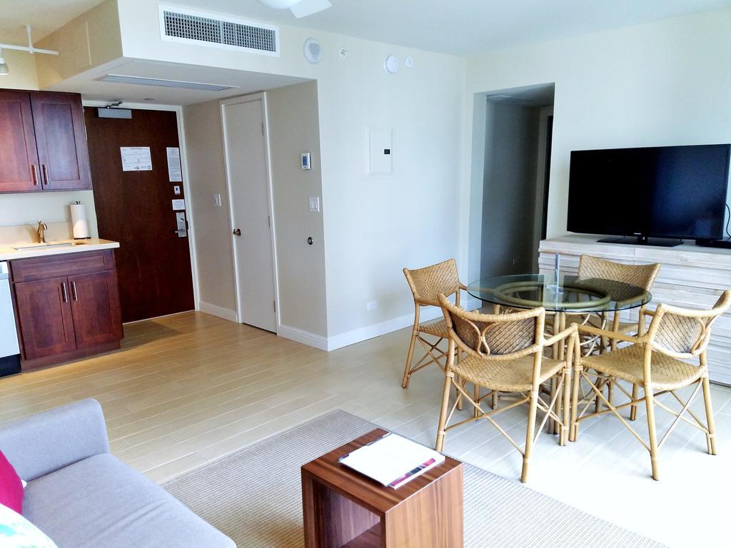 Deluxe Hala Suite