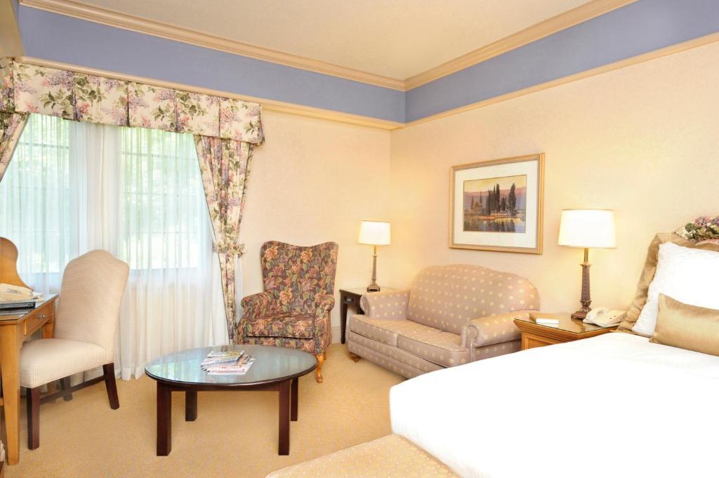 King Room,61291279:JPEG