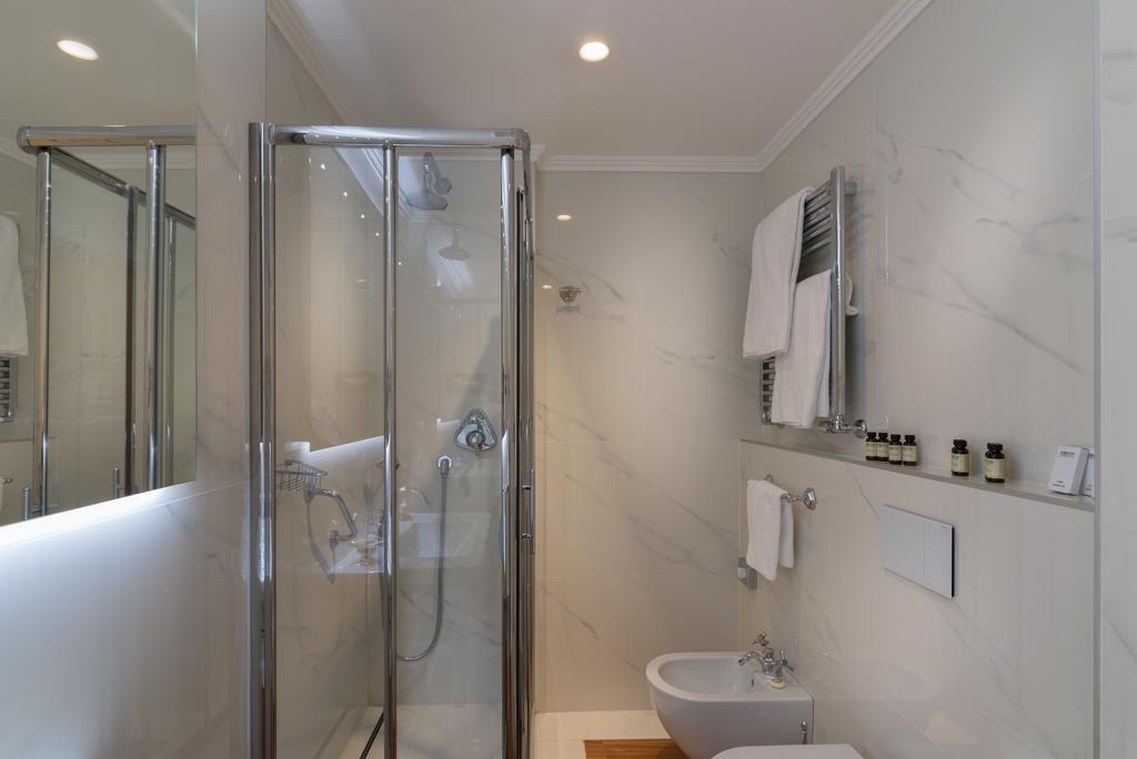 Classic Double Room (1 Adult)
