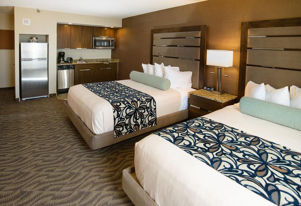 Deluxe Studio Two Double Beds