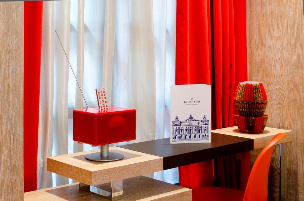 Deluxe Double or Twin Room,378046018:JPEG