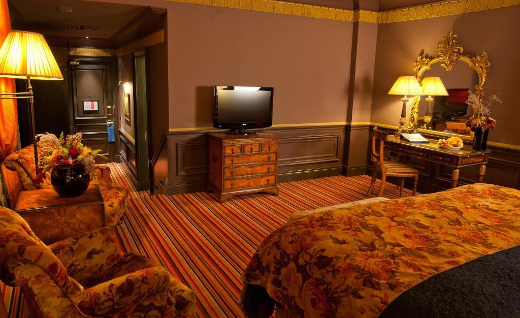 Deluxe Double / Twin Room