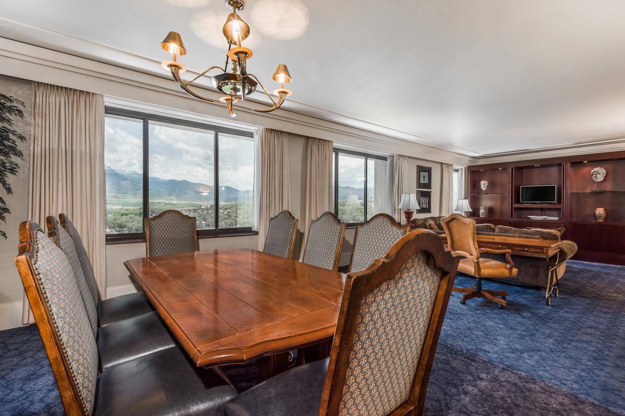 Founders Suite