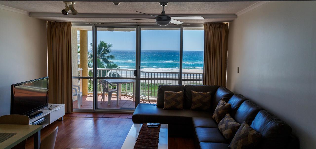 One-Bedroom Apartment with Ocean View