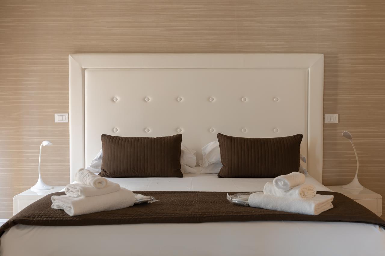 Superior King Suite