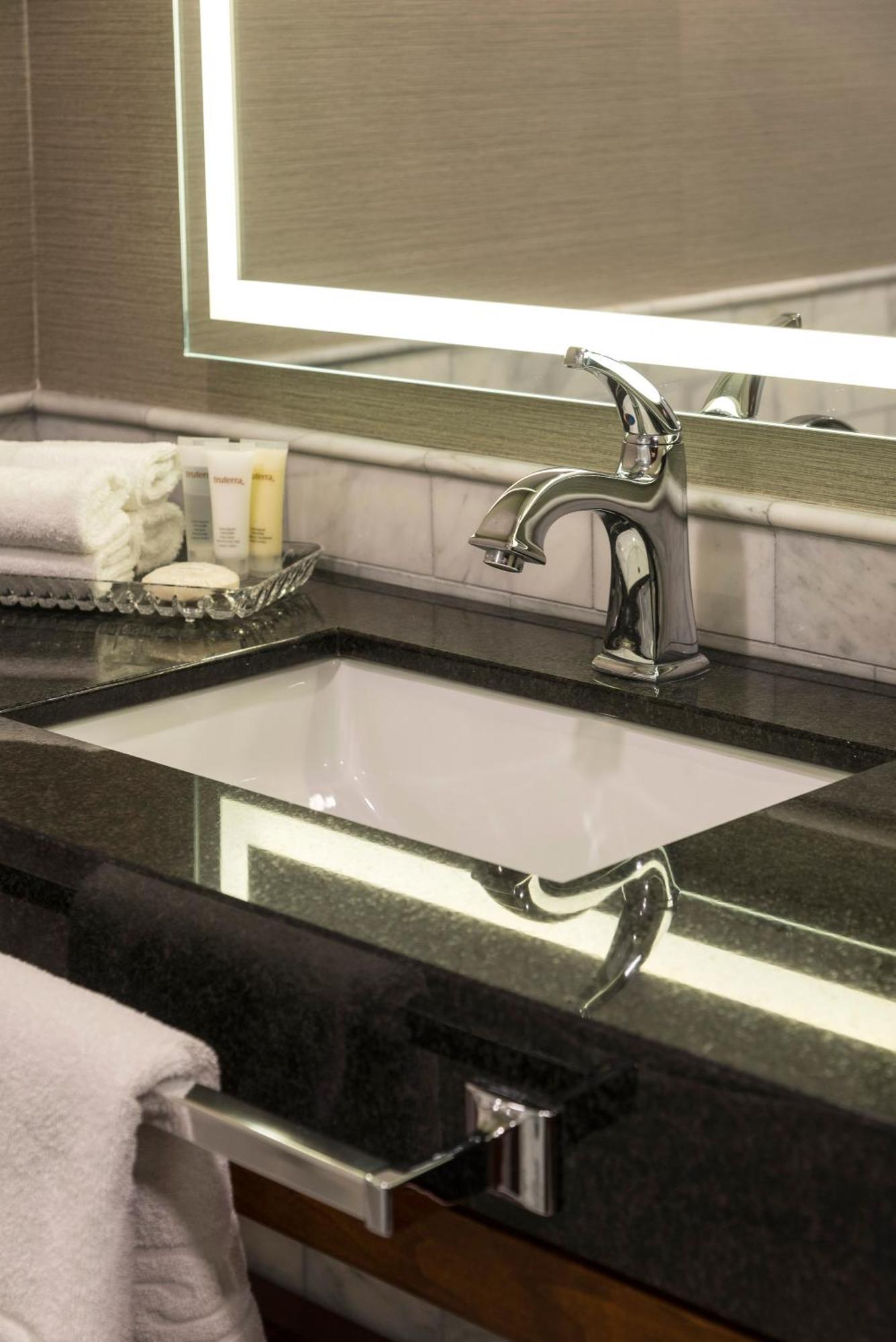 Executive King Room