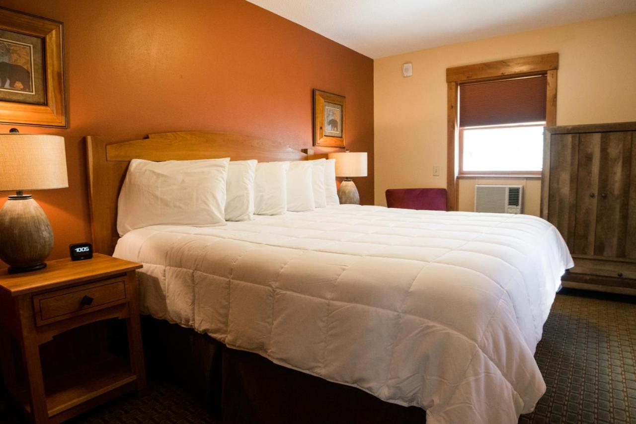 Two-Bedroom Suite - Non-Pet Friendly