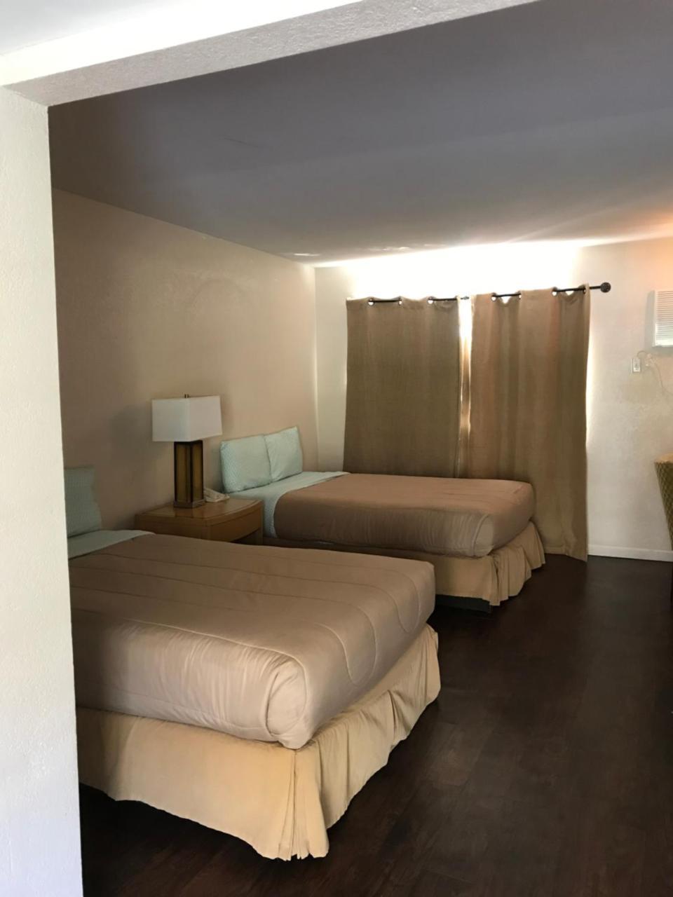 Room with Double Bed and Mountain View