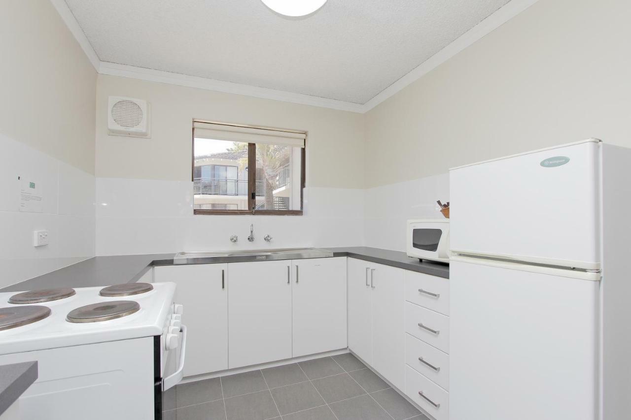 Two-Bedroom Apartment,1282697299:JPEG