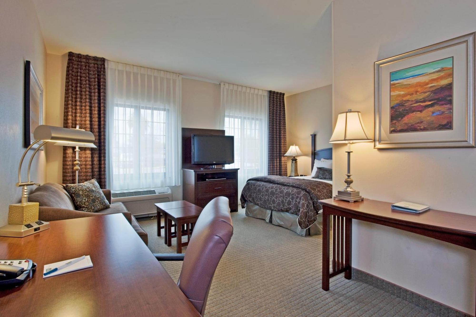 Standard Suite