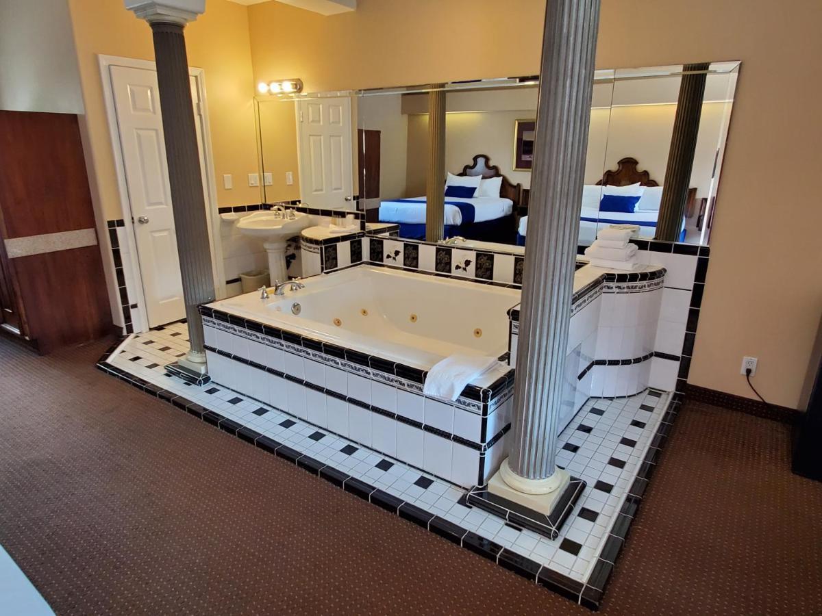 Double Room Spa Bath