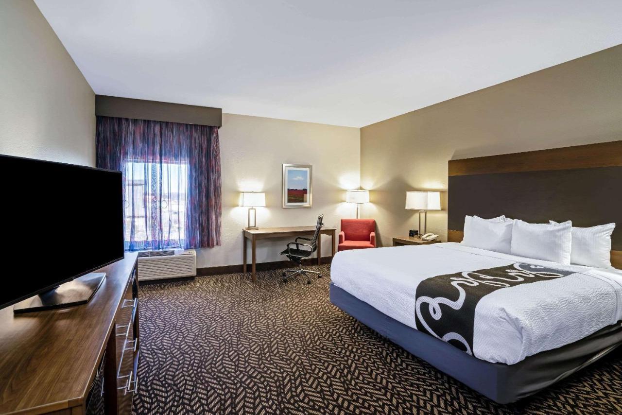 King Room Mobility/Hearing Impaired Accessible Room, Non-Smoking