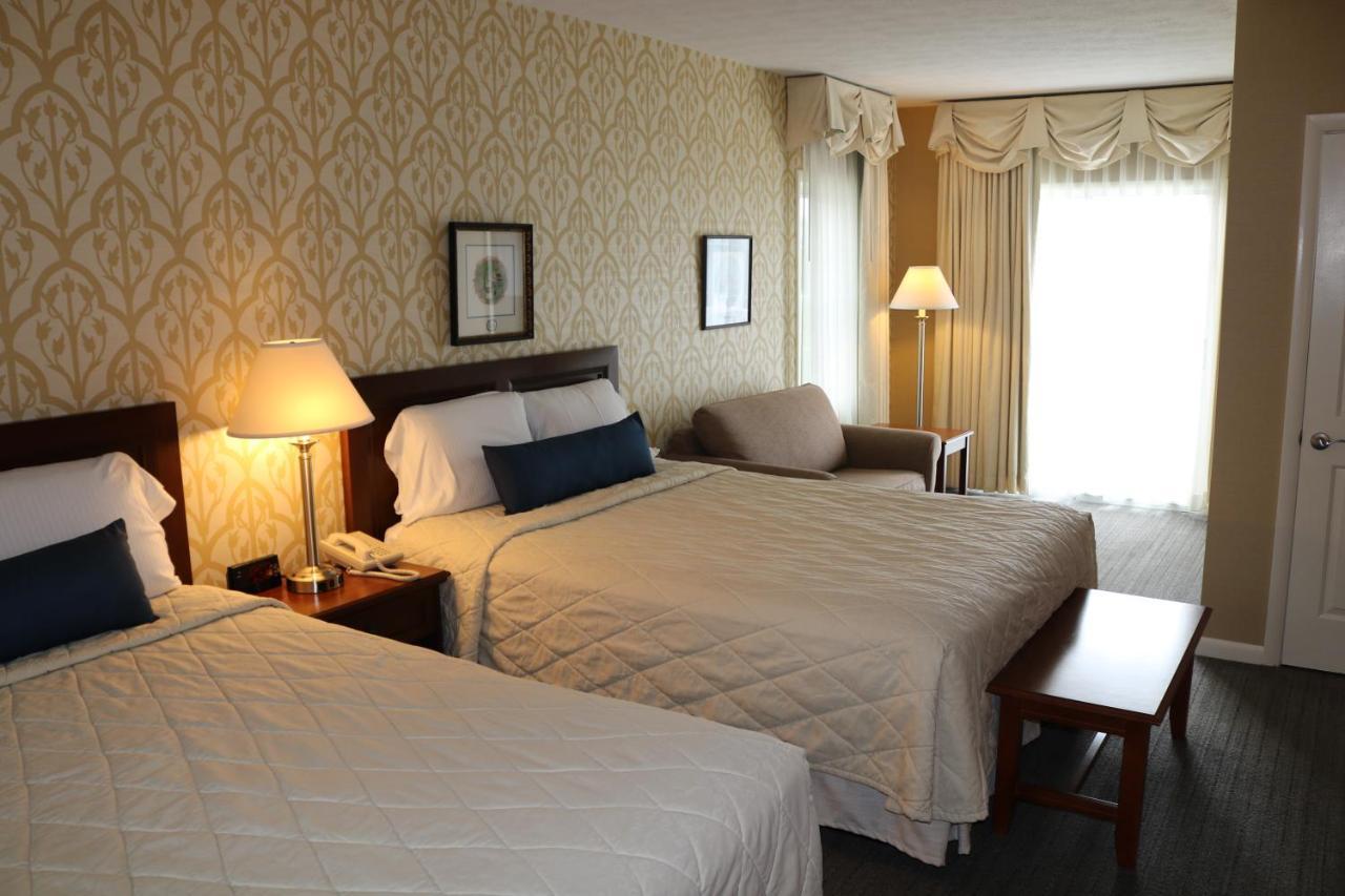 Queen Room Two Queen Beds