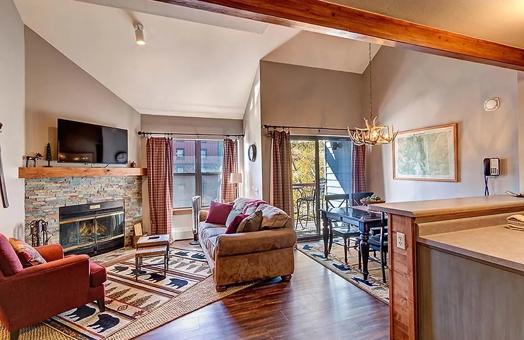 River Mountain Lodge Iowa Hill Condo: Updated, Ski-In, Downtown-1