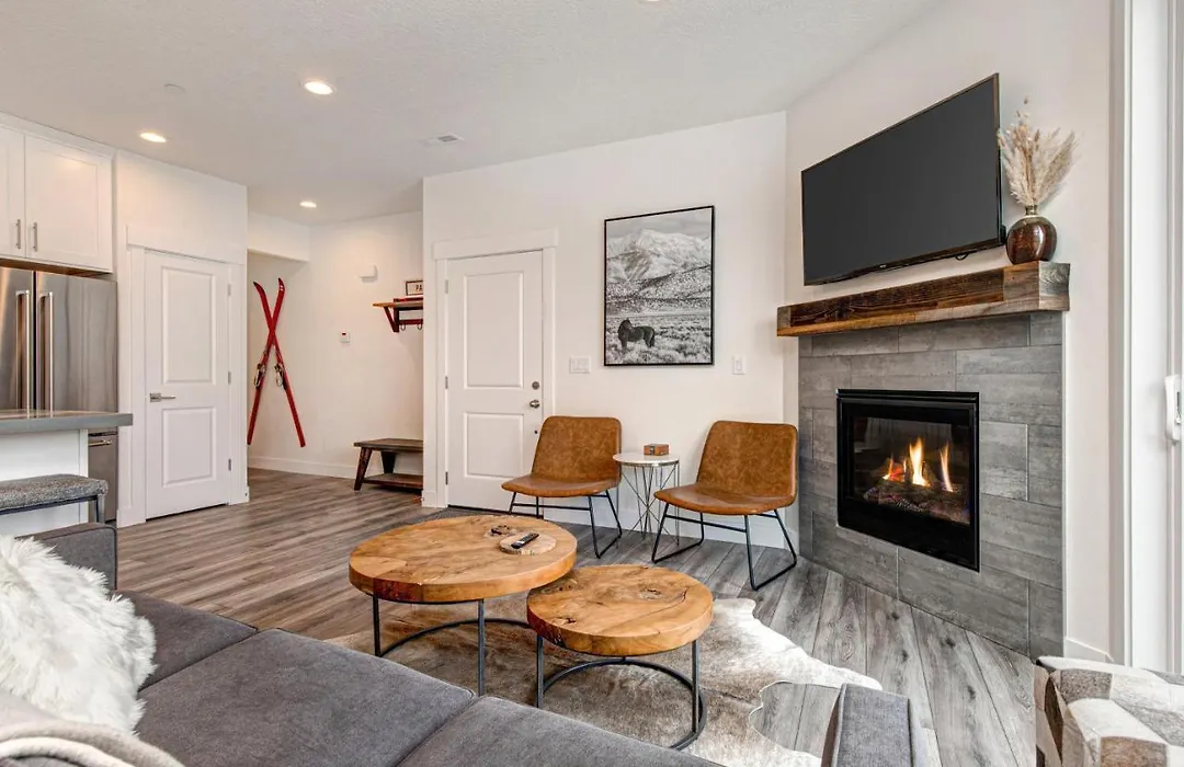 Quarry Springs Retreat-1