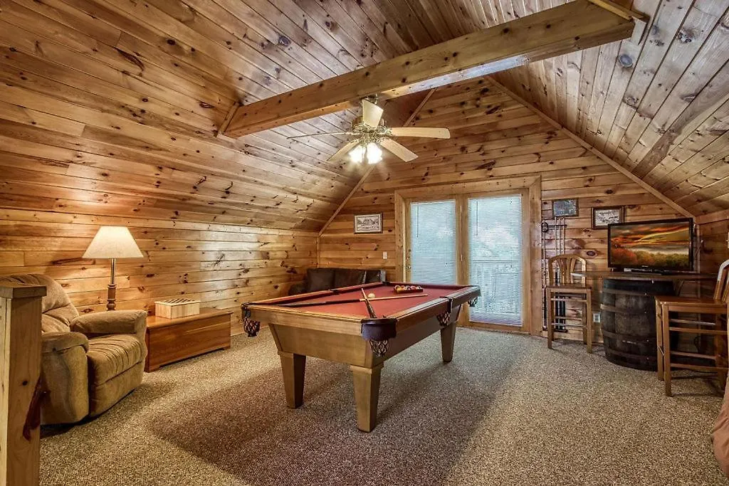 Old Glory, Pool Table, Pool Access, Wifi, Free Attraction Tickets!!!-1