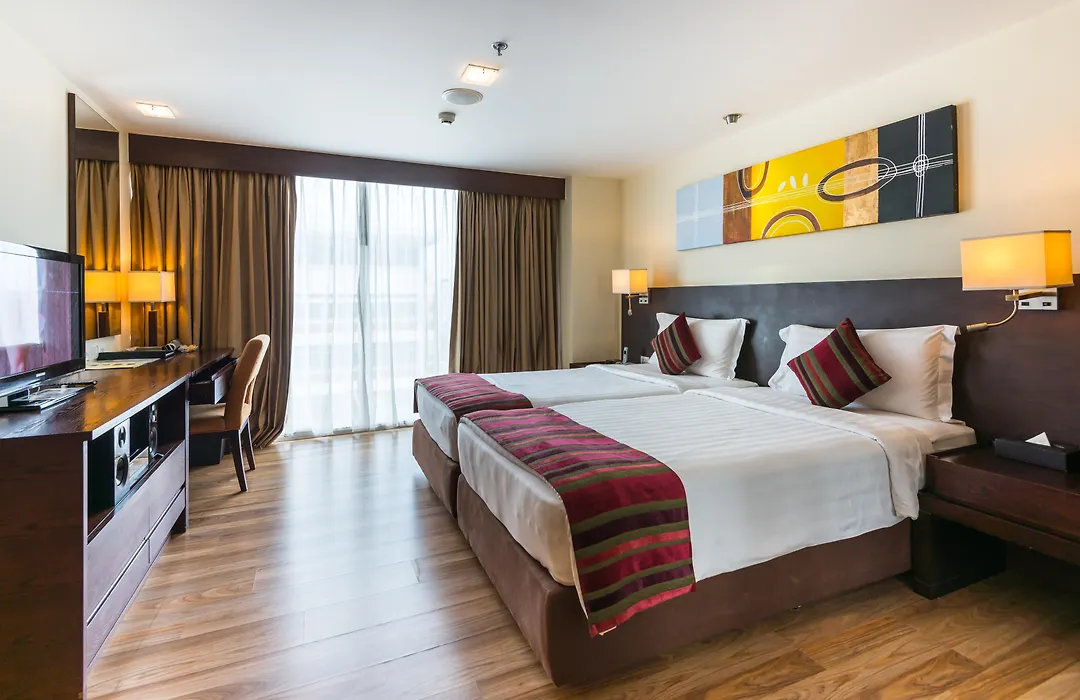 Lohas Residences Sukhumvit 2-1