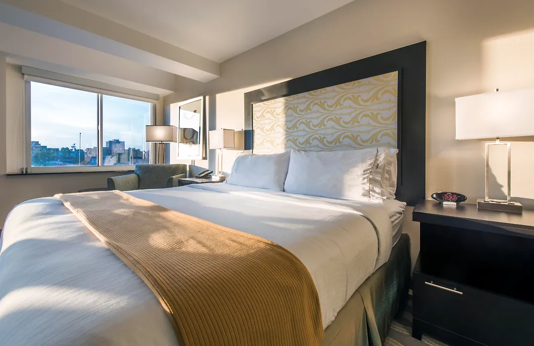 Holiday Inn Express & Suites Colorado Springs Central By Ihg-1