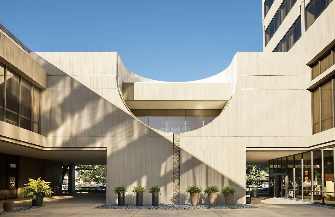 Hilton University Of Houston-1