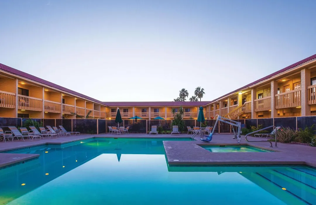 La Quinta Inn By Wyndham Tucson East-1