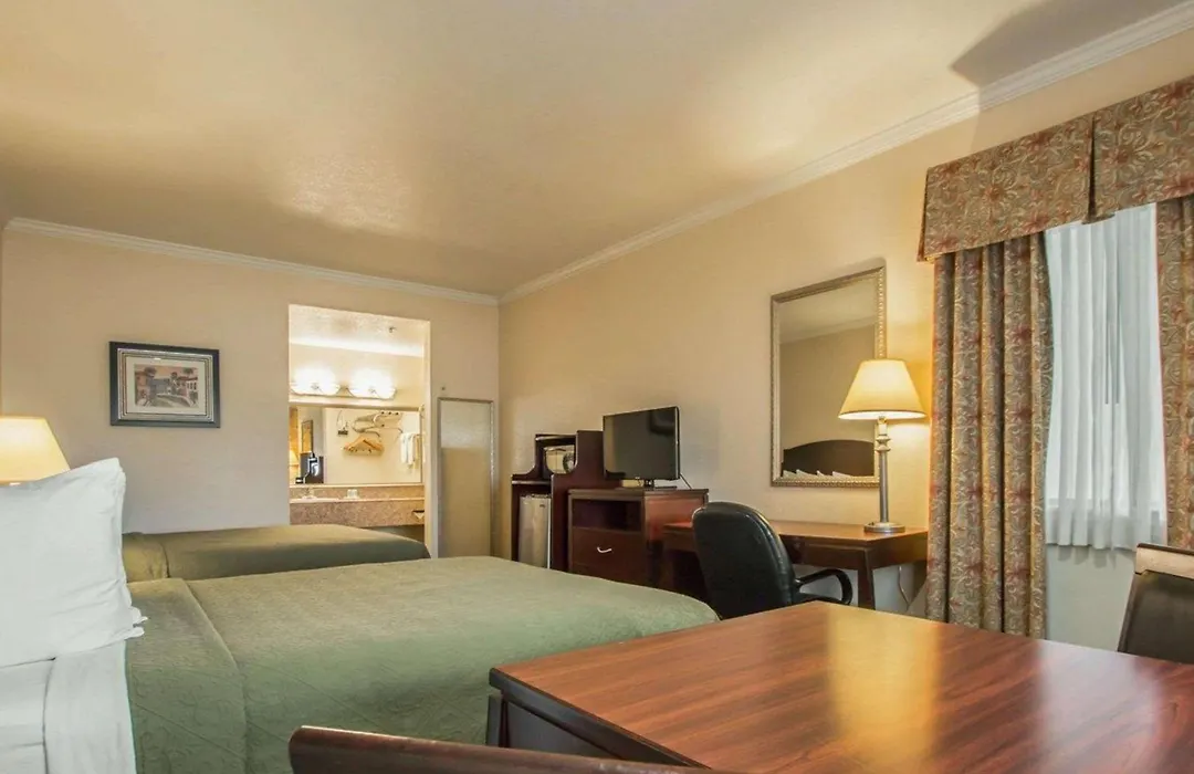 Quality Inn Temecula Valley Wine Country-1