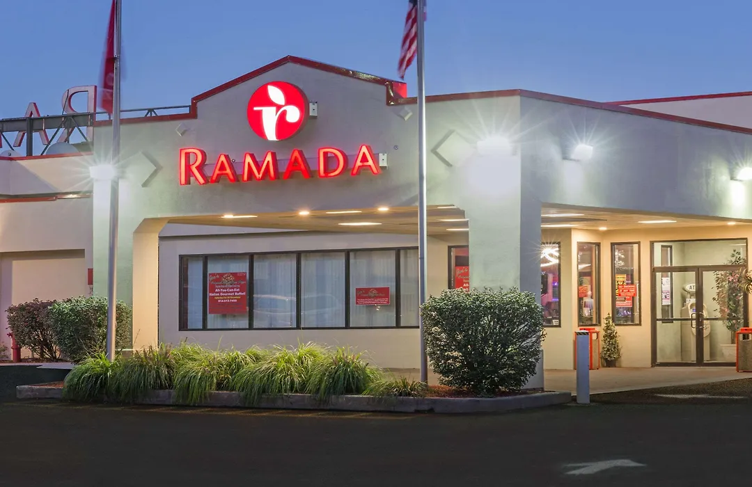 Ramada By Wyndham Yonkers-1